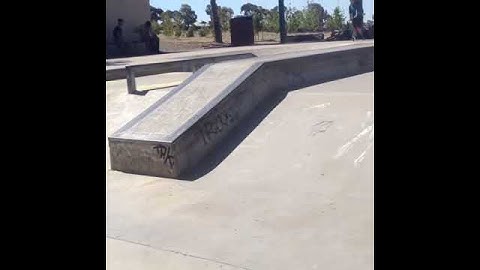nose slide down hubba