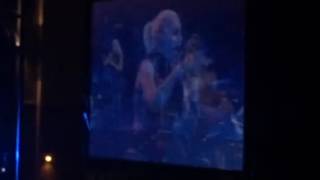 Gwen Stefani and Eve perform "Let Me Blow Your Mind" at Jiffy Lube Live