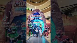 Foto Bareng Miniforce Animaltron Live Show Di Tunjungan Plaza Surabaya