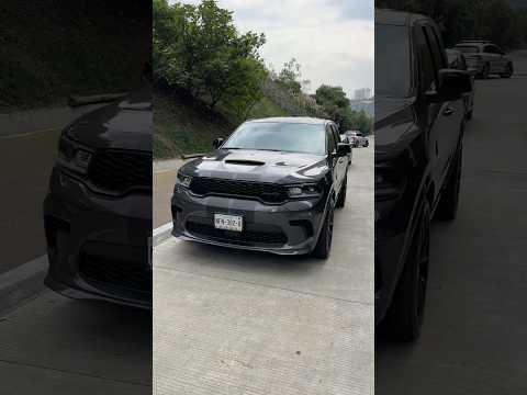 Short: 700hp+ es innecesario, pero que bueno que existe la dodge durango hellcat #elgaragedepepino