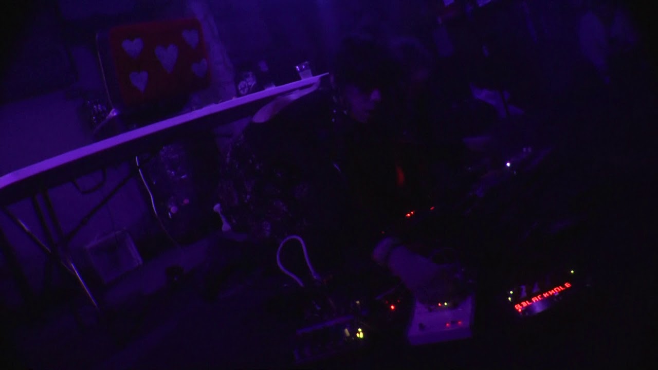 Παρακολούθηση Uchi @ INC Churchills Miami Fl 2/8/18 στο YouTube Παρακολούθηση Uchi @ INC Churchills Miami Fl 2/8/18 στο YouTube
