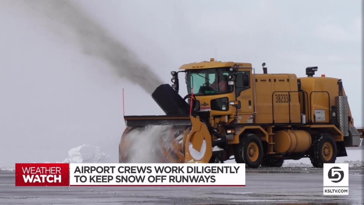 Salt Lake City airport crews work 24/7 to clear snow from runways - YouTube