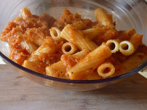 Ricetta Pasta con Sugo di Zucca  | LaCipullotta