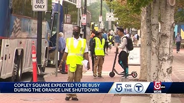 Commuters test Copley Square shuttle hub