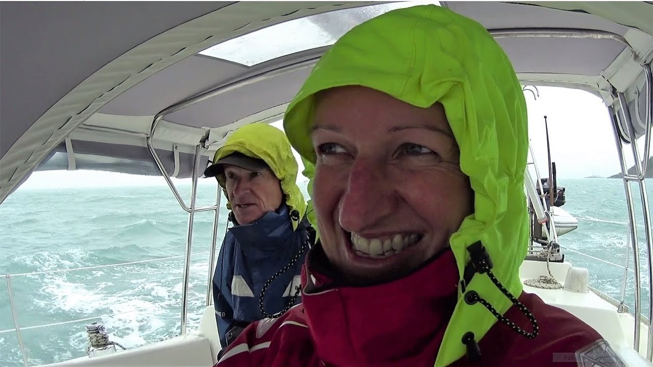 Broken Loo’s and Cyclones – the two just don’t mix! (Sailing SV Sarean) EP. 28