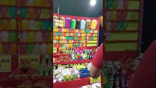 Pecahin Balon di Pasar Malam