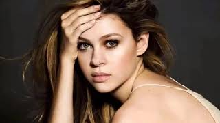 Plus Size Curvy Model Jessica Bartlett Lifestyle, Age,Bio,Wiki, Best Curvy Jessica Bartlett Outfit