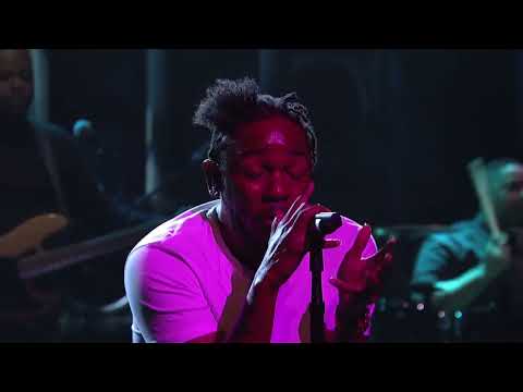 Kendrick Lamar - i (LIVE on SNL) Full HD