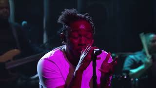 Kendrick Lamar - i (LIVE on SNL) Full HD