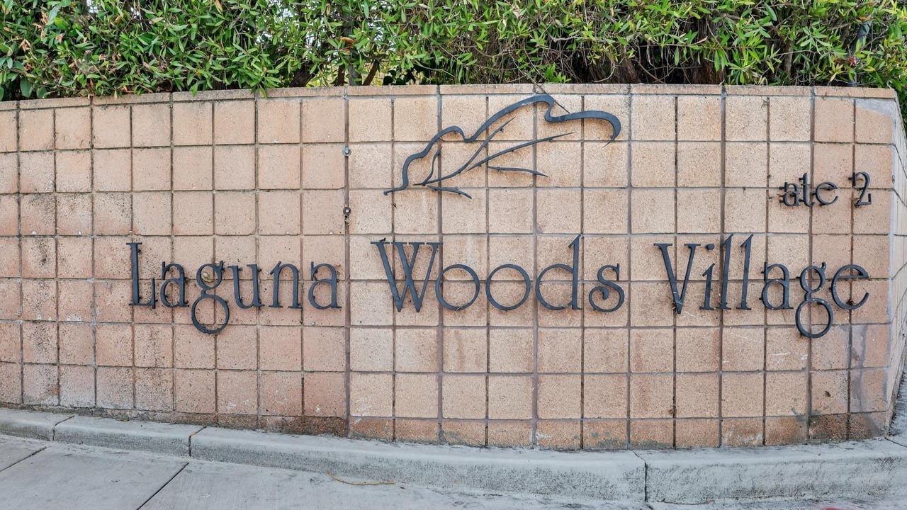 49 Calle Aragon B, Laguna Woods, CA