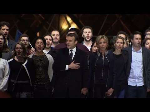 Video: La Moglie Di Macron: Foto