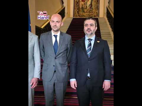 حركة غريبة ولغة جسد مربكة ما السر وراء تصرف المبعوث الأمريكي مع الشيباني