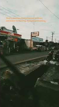 Makin dewasa makin banyak pikiran - story WhatsApp