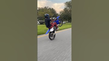 Gotta love it 💨💨💨 #outside #yz125 #wheelie