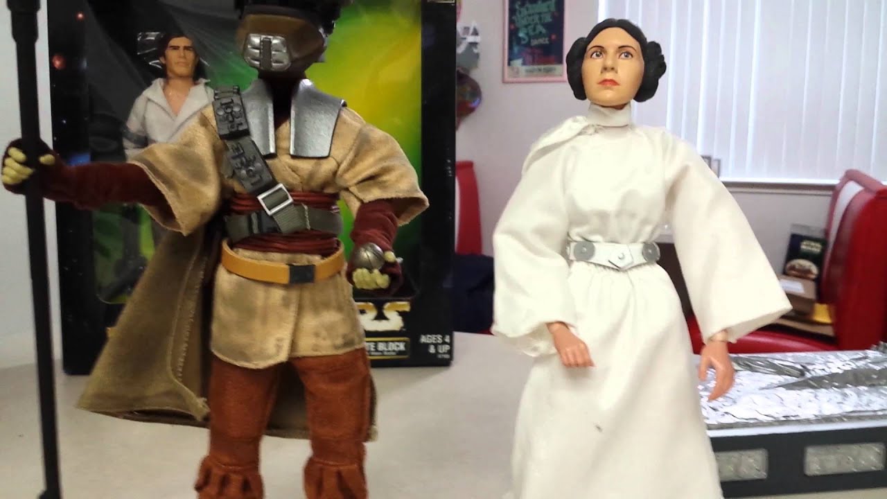 Sideshow Princess Leia Boushh Review - YouTube