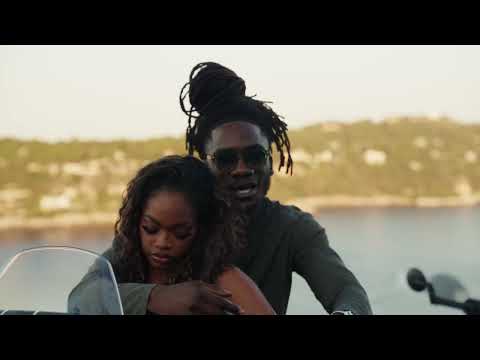 SLK - Carolina (Clip Officiel)