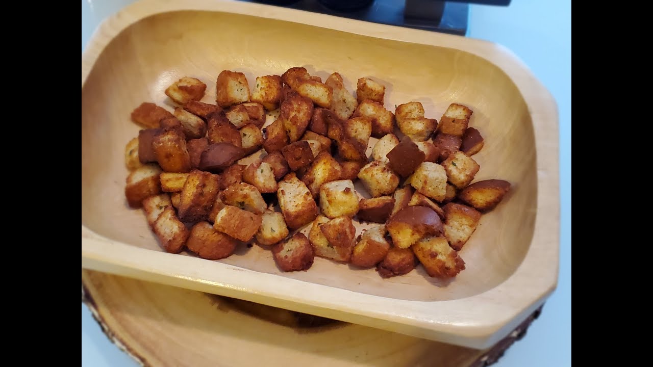 CRUTONES EN LA AIR FRYER
