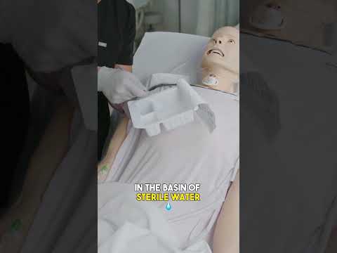 Video: How to Perform Tracheostomy Treatment (with Pictures)