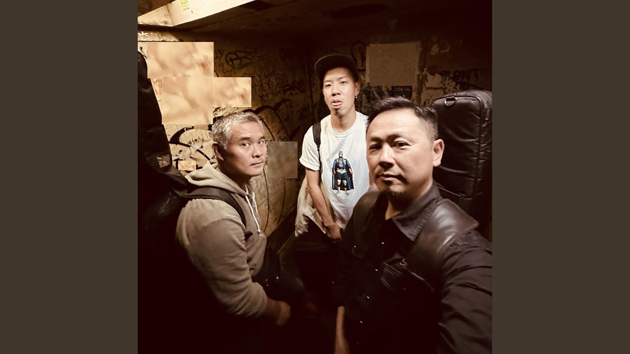 Watch 前奏 on YouTube Watch 前奏 on YouTube