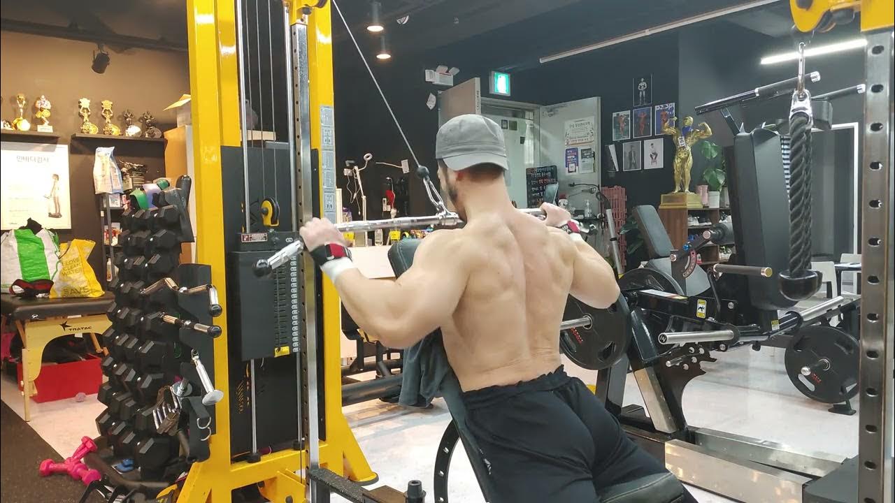 Chest supported lat pulldown YouTube