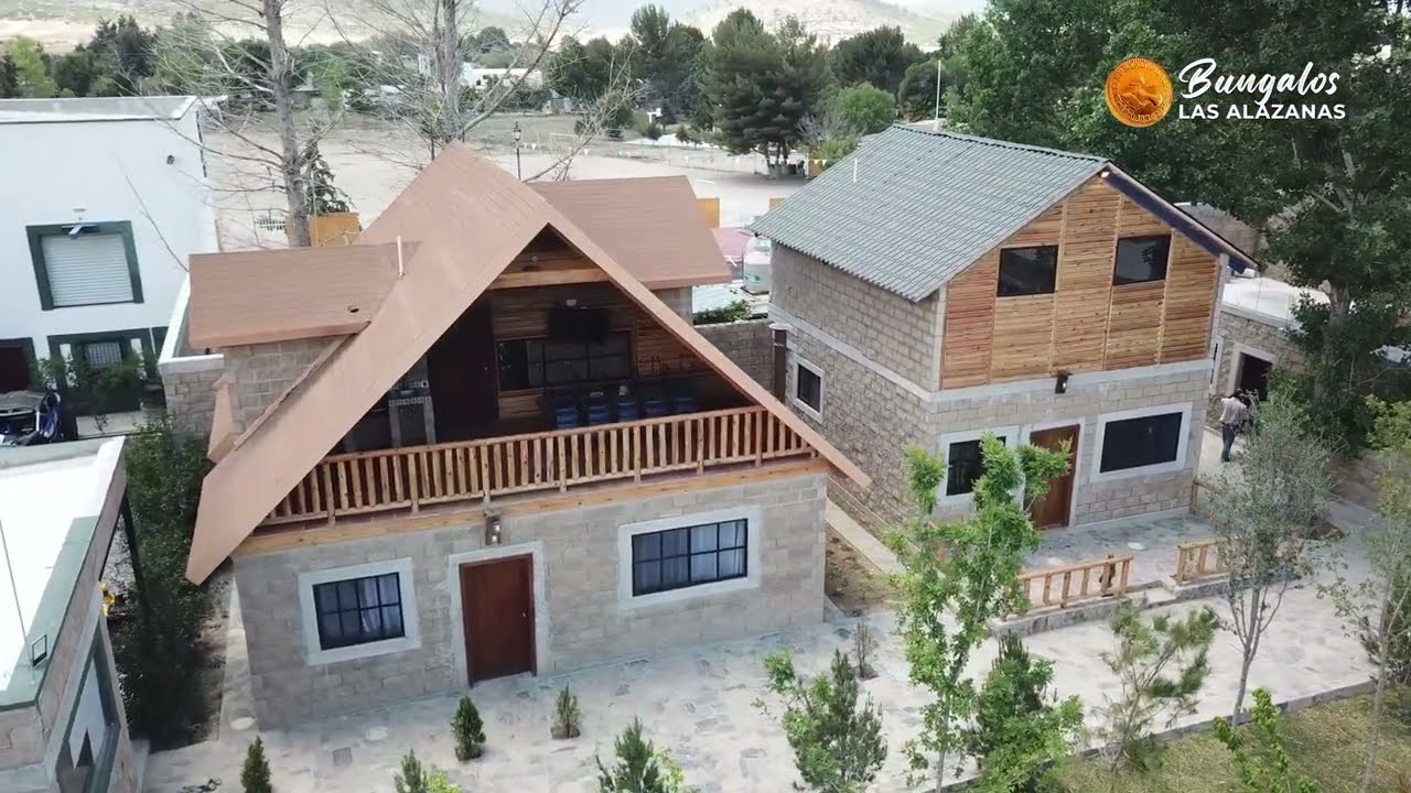 Bungalos las Alazanas para disfrutar tu visita en San Antonio de las Alazanas 🌲🏘