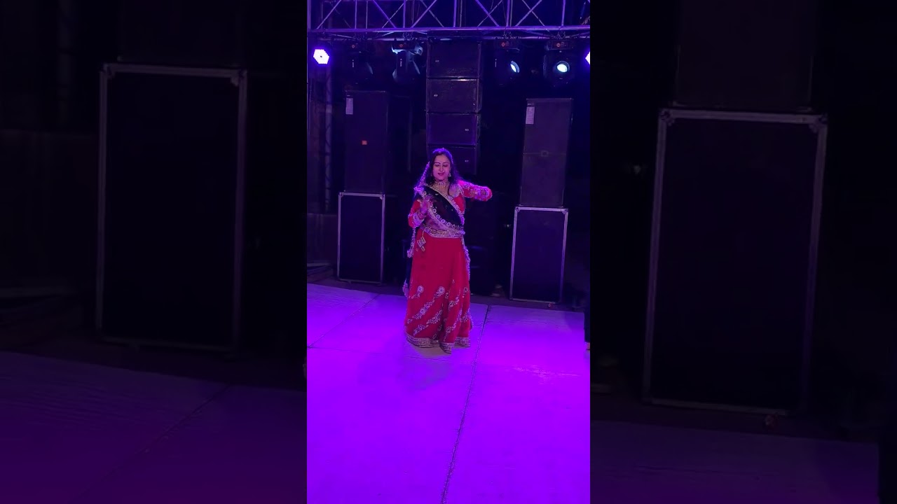 Rajsthani mashup dance video #youtubeshorts#trending #trendingshorts #dance #dancevideo #youtuber  