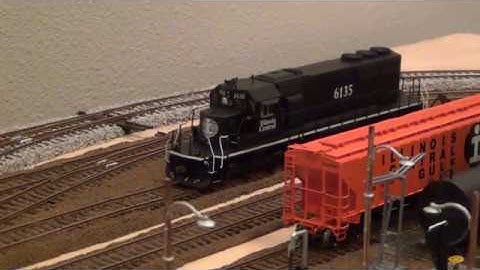 ProtoThrottle video series, part V: Configuring an Econami decoder with JMRI