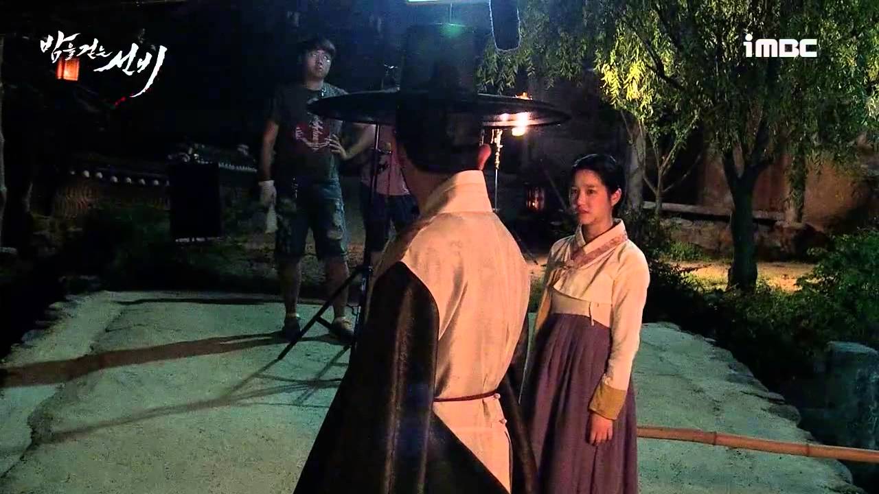 [Behind The Scenes_Scholar Who Walks The Night] 모기에게 헌혈하는 흡혈귀 이준기 - 밤을 걷는 선비 8회 20150728