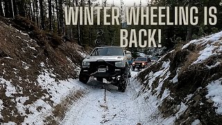 Winter is Here | Jeep ZJ & XJ early winter off-roading