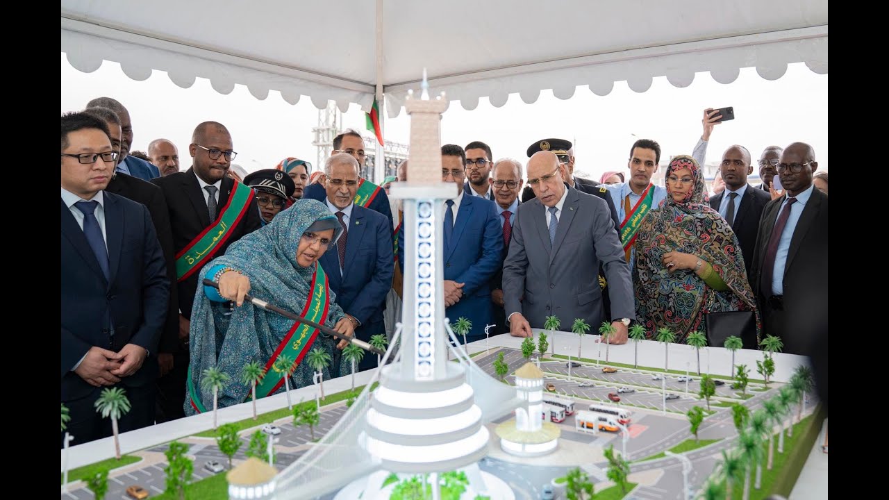فخامة رئيس الجمهورية يشرف على فعاليات وضع حجر الأساس لعدد من المشاريع التنموية الهامة في نواكشوط