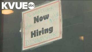 ADP reports fewer jobs in August than predicted
Private-sector hiring slowed sharply in August.
Subscribe to our channel: https://www.youtube.com/c/kvuetv?sub_confirmation=1
Remember KVUE+ is always streaming on Roku, Apple TV or Fire TV!
Youre joining us on the official YouTube channel for KVUE News in Austin, Texas. Here you will find livestreams, full interviews, KVUE Defenders specials and news videos from our award-winning team of journalists working across our newscasts – Daybreak, Midday and KVUE News at 4, 5, 6 and 10.
* Sign up for the KVUE newsletter: https://www.kvue.com/email
* Follow KVUE on Facebook: https://www.facebook.com/KVUEinsider/
* Follow KVUE on Twitter: https://twitter.com/KVUE
* Follow KVUE on Instagram: https://www.instagram.com/kvuenews
For news tips and contact info please visit: https://www.kvue.com/contact-us ADP reports fewer jobs in August than predicted