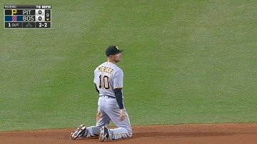 PIT@BOS: Mercer makes clutch diving grab