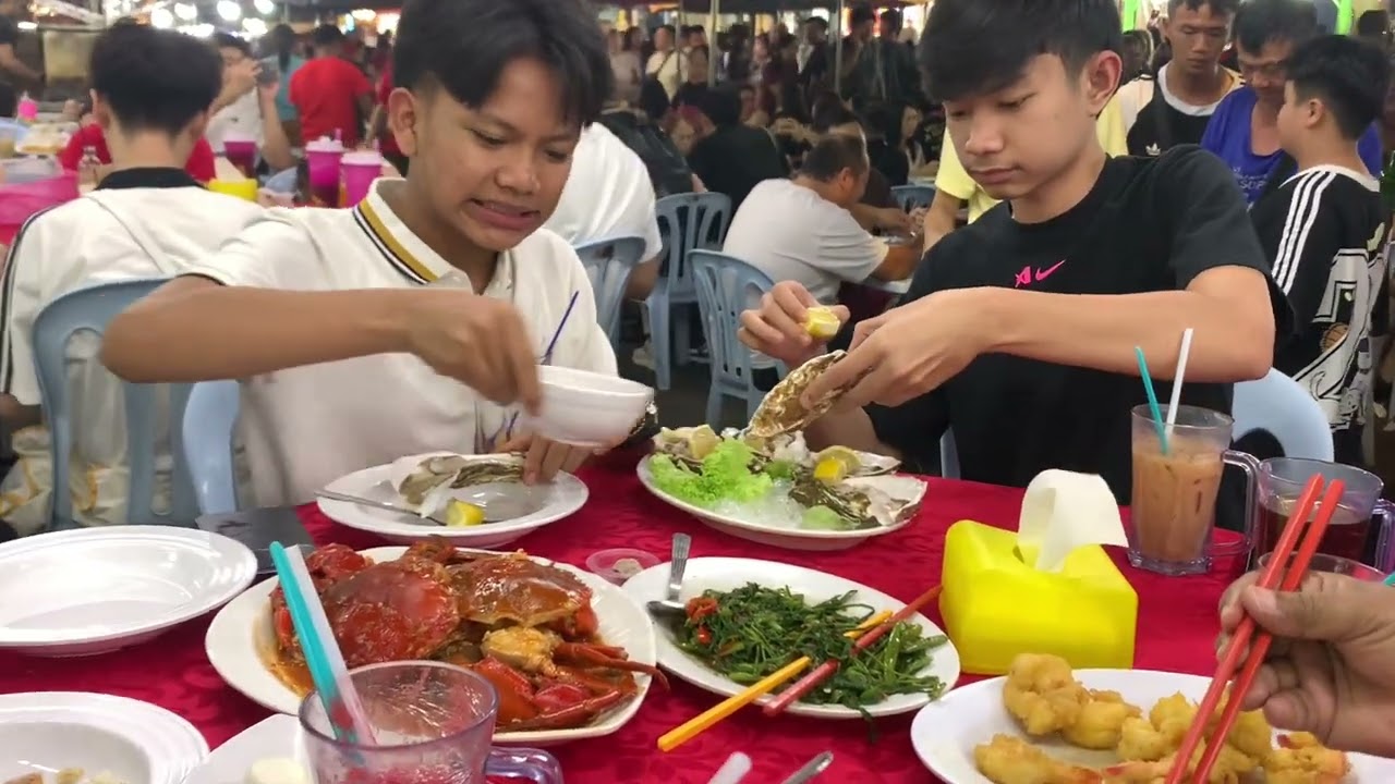 Farel Prayoga Buka Puasa Hari Pertama di Kuala Lumpur 🇲🇾