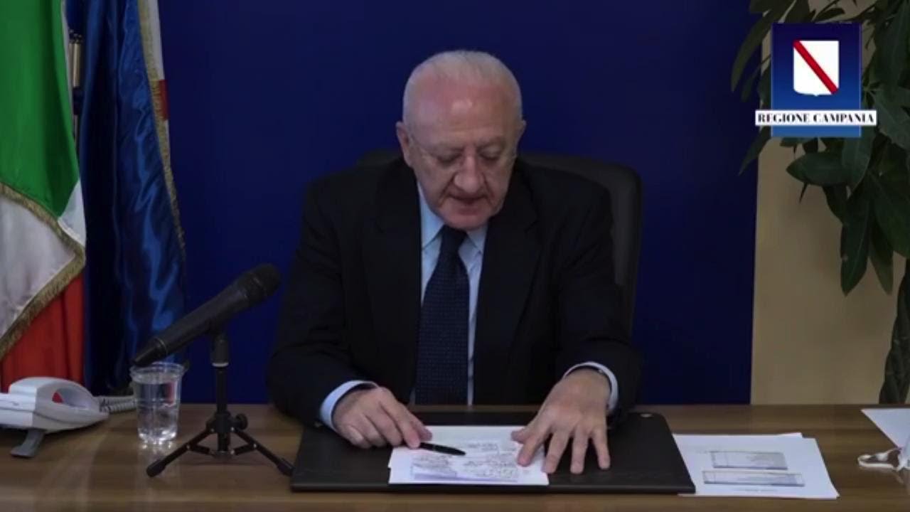 Ironia di De Luca sui 60 mila assistenti volontari proposti dal governo: 