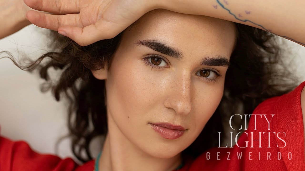 Gezweirdo - City Lights (Official Music Video) 