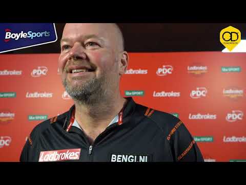 Raymond van Barneveld | "There are not many times I average 104. I'm not Michael!"