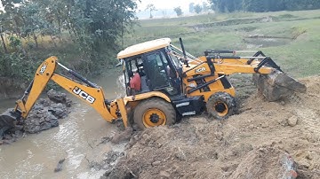 JCB Throwing Out Old Bridge Concrete  - JCB For New Bridge Construction - JCB Video