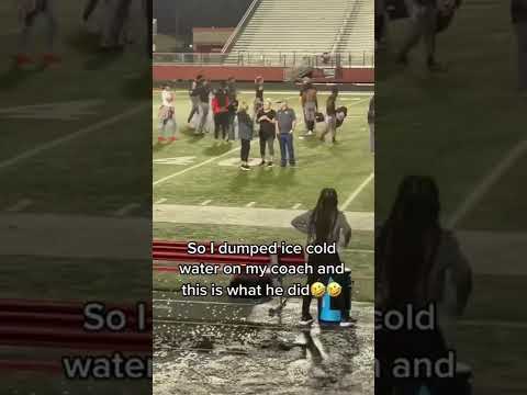 Coach is faster than his whole team 🤣