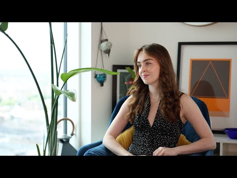 Actress and Filmmaker Louisa Connolly-Burnham Chats to Us About her New Queer Film Sister Wives