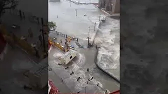 Maharashtra: Water Flooding Around Gateway Of India & Hotel Taj As Cyclone Tauktae Wrecks Havoc