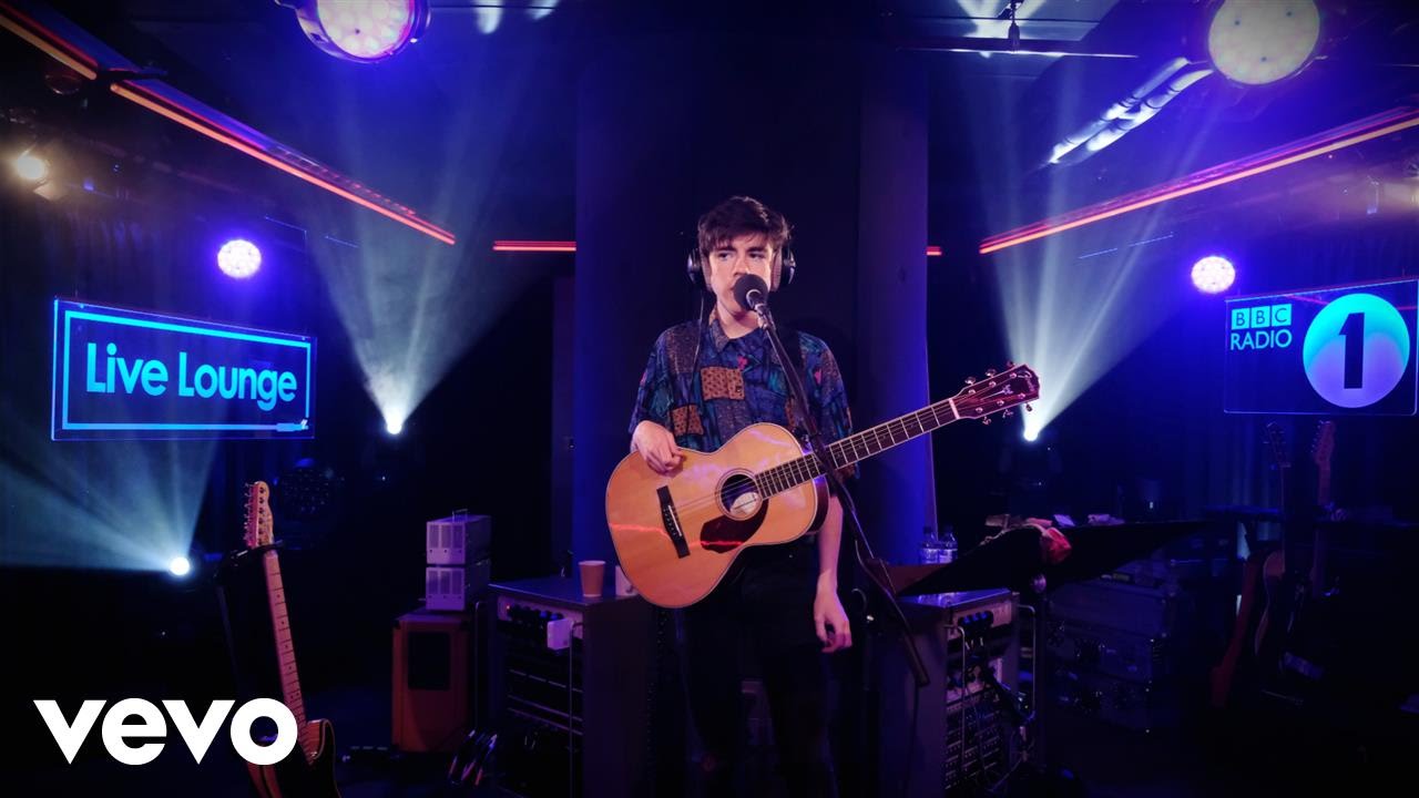Declan McKenna – Humongous in the Live Lounge