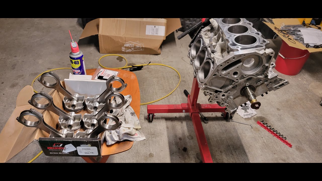 VQ37VHR build part 18, rods and piston install YouTube