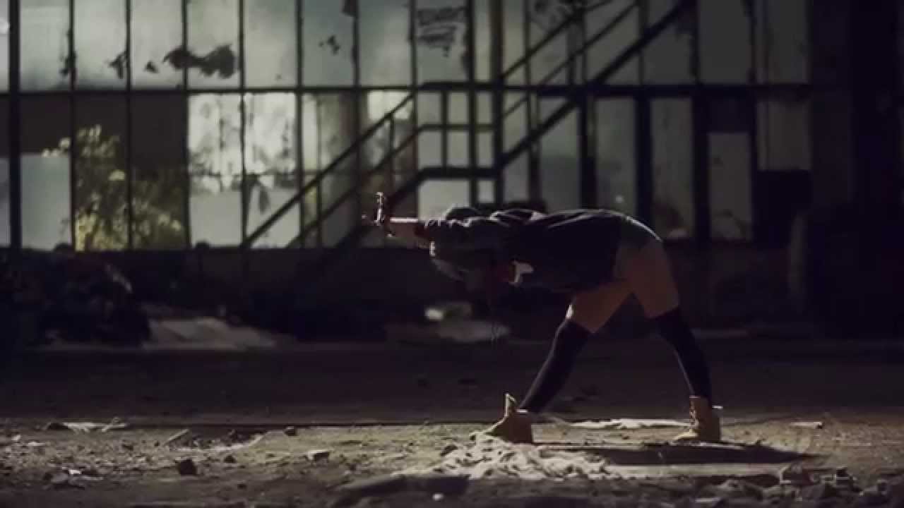 Janey Žužová | Iggy Azalea - Black Widow