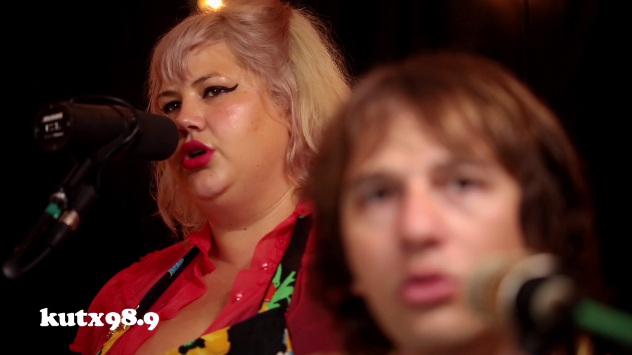 Watch Shannon and The Clams - Oh Louie (Sound on Sound Fest Pop-Up Session) on YouTube Watch Shannon and The Clams - Oh Louie (Sound on Sound Fest Pop-Up Session) on YouTube