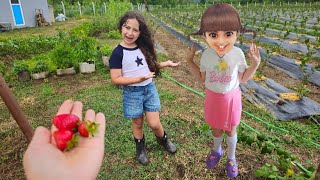 Esma Çi̇ftçi̇ Oldu Meyve Topladi Yaramaz Peli̇nsu Peşi̇mi̇zi̇ Birakmadi