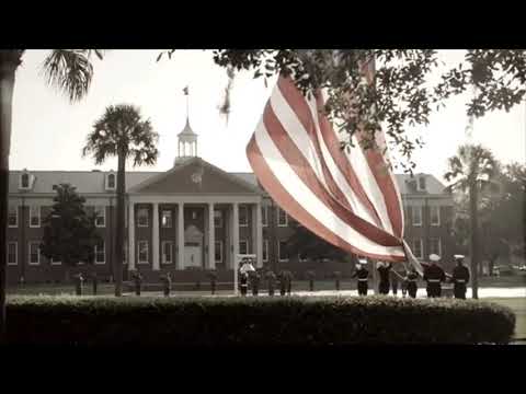 The Warrior Song」アメリカ軍MAD - YouTube