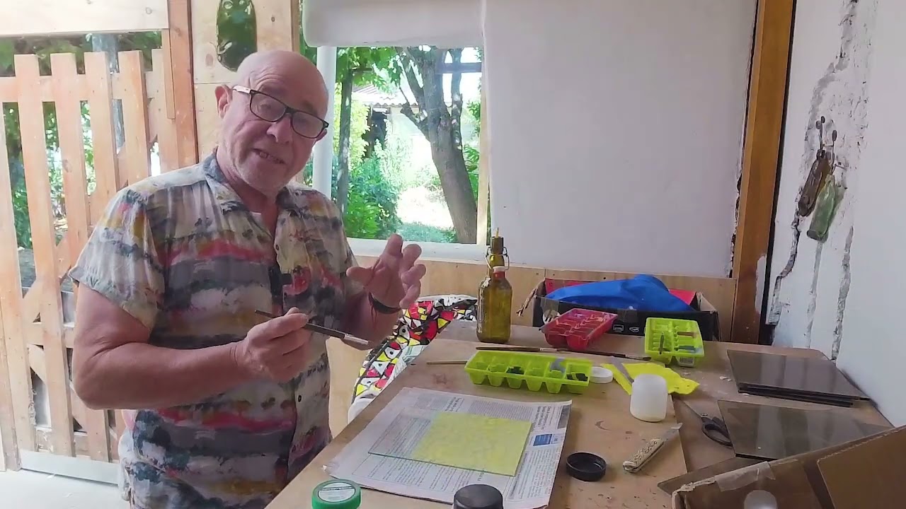 Técnica de espolvorear pigmentos en vitrofusión -  Mario Mota TALLER 5