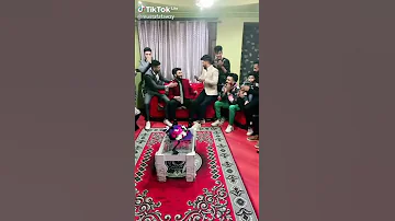 يا ريحانة كلها منك غيرانة 