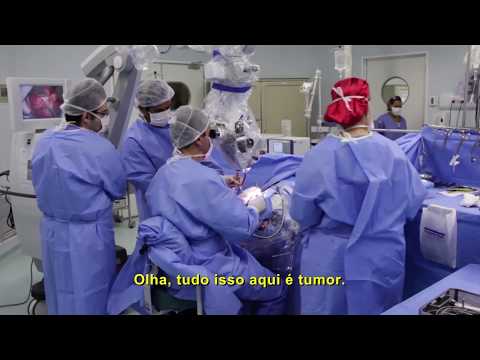 Vídeo: Cirurgiões Russos Salvaram A Vida De Um DJ Com Um Enorme Tumor Cerebral