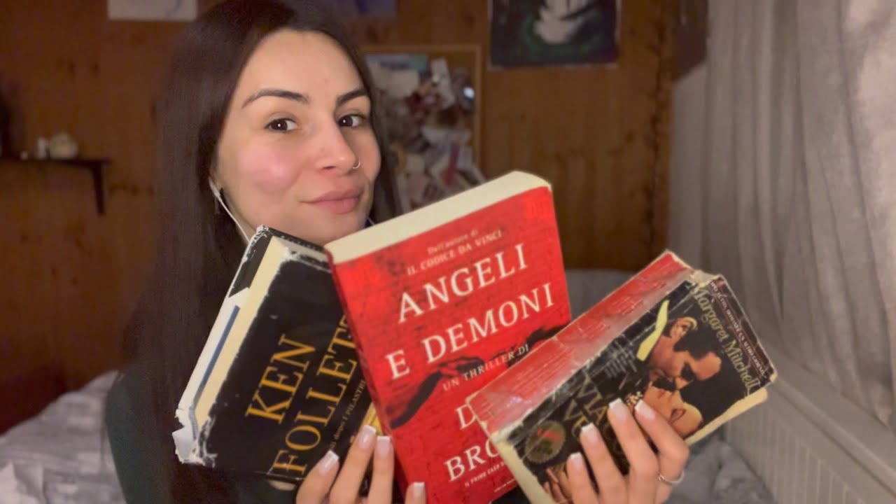ASMR ita | PARLIAMO DI LIBRI in WHISPERING  📚